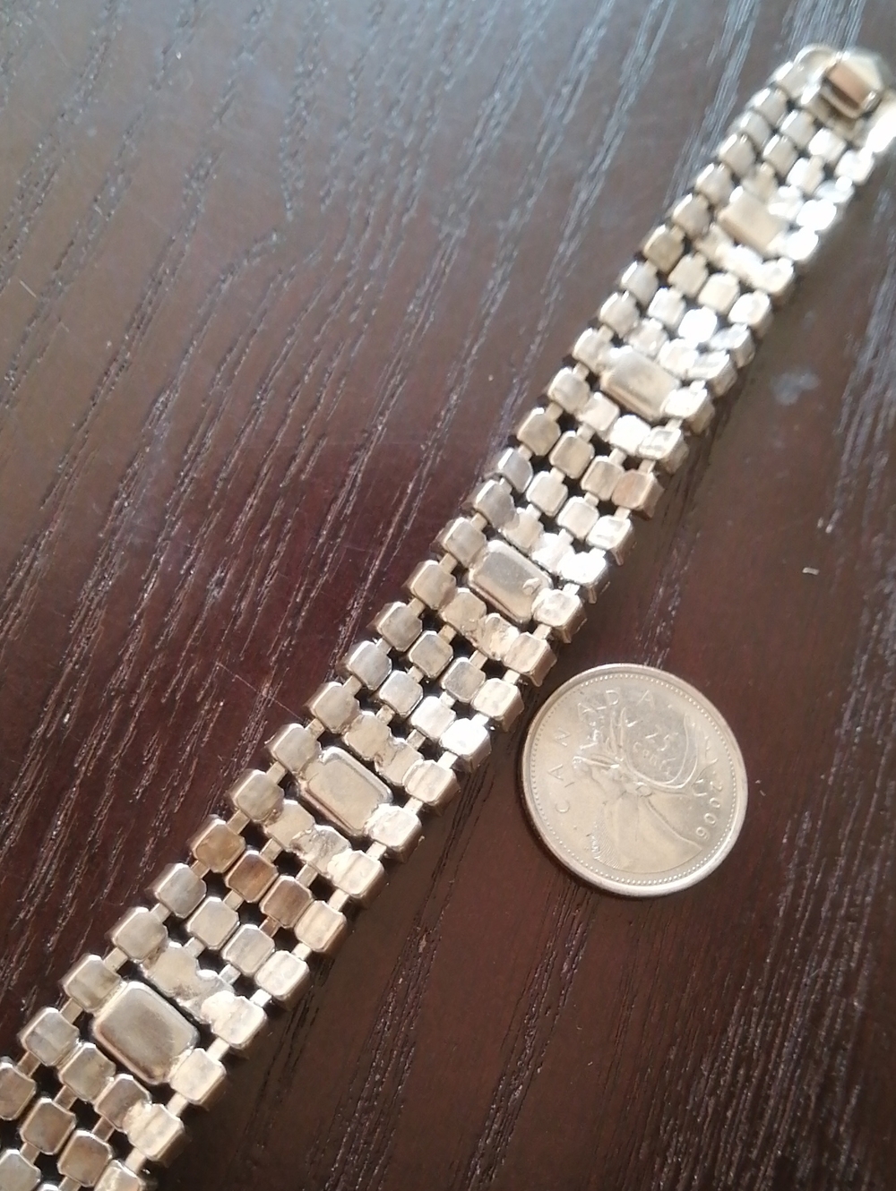 Weiss Sparkling Crystals Vintage Designer's Bracelet 7.25" Long - Picture 6 of 8